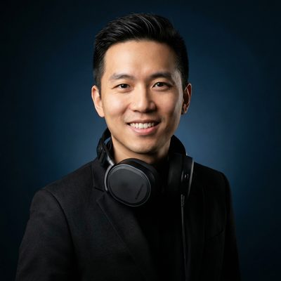 蜜桃传媒游戏解说导演陈锐